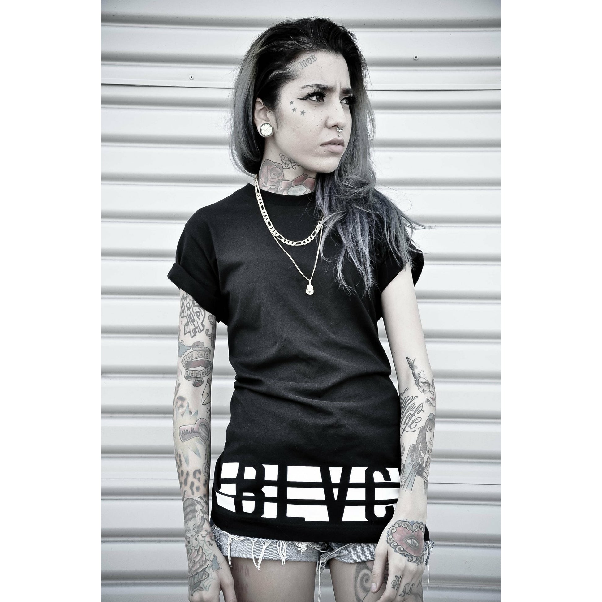 Luii Badass - Subliminal Lines